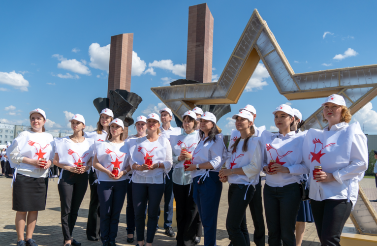 Участники патриотической акции «Свеча Памяти»