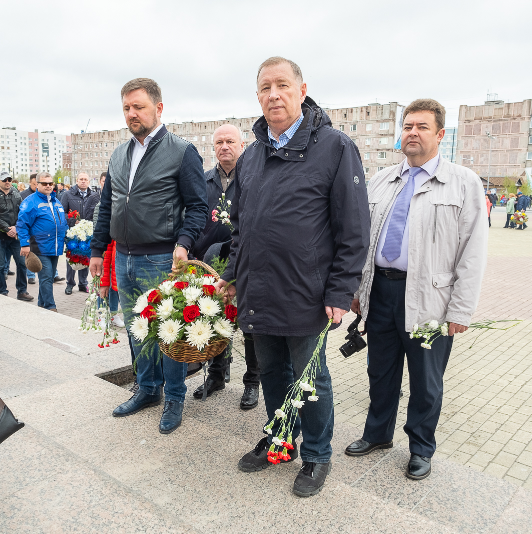 Заместитель генерального директора по общим вопросам и управлению персоналом Алексей Пичугин, главный инженер Василий Надточий и заместитель генерального директора по корпоративной защите Валентин Яковышен.